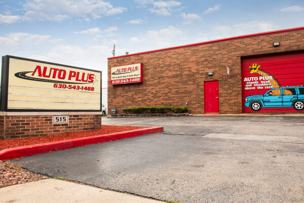 Auto Plus in Addison, IL entrance